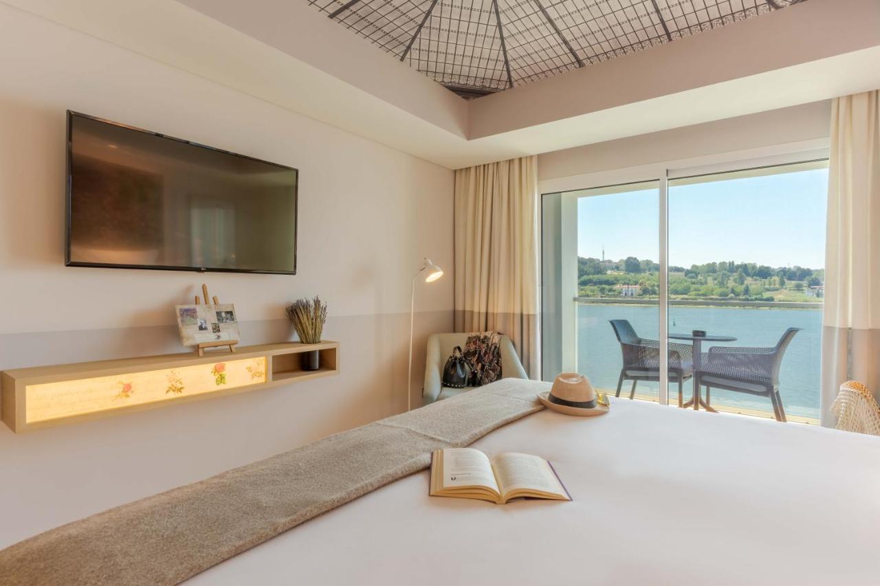 Pestana Douro Riverside - Preferred Hotels & Resorts, Lifestyle Valbom  Exterior photo A room at the hotel